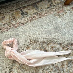 Lululemon hair tie new without tag